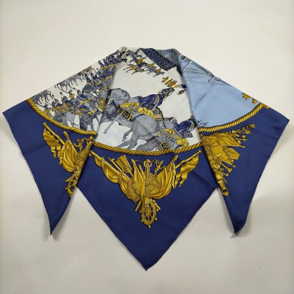 Hermes scarf Carre 90 Navy Blue Silk100% - Picture 3 of 13